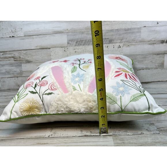 Throw Pillow EASTER BUNNY FUZZY EARS 17x17 Embroidery Flowers Spring - Picture 4 of 4